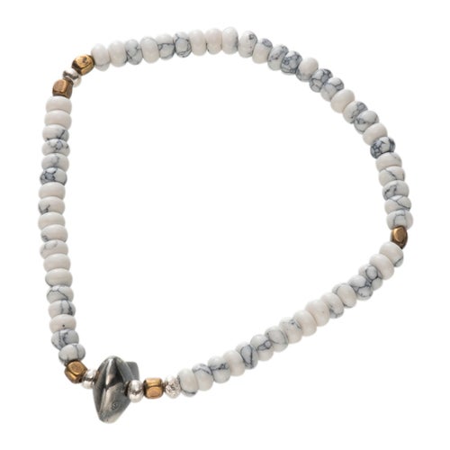 Howlite